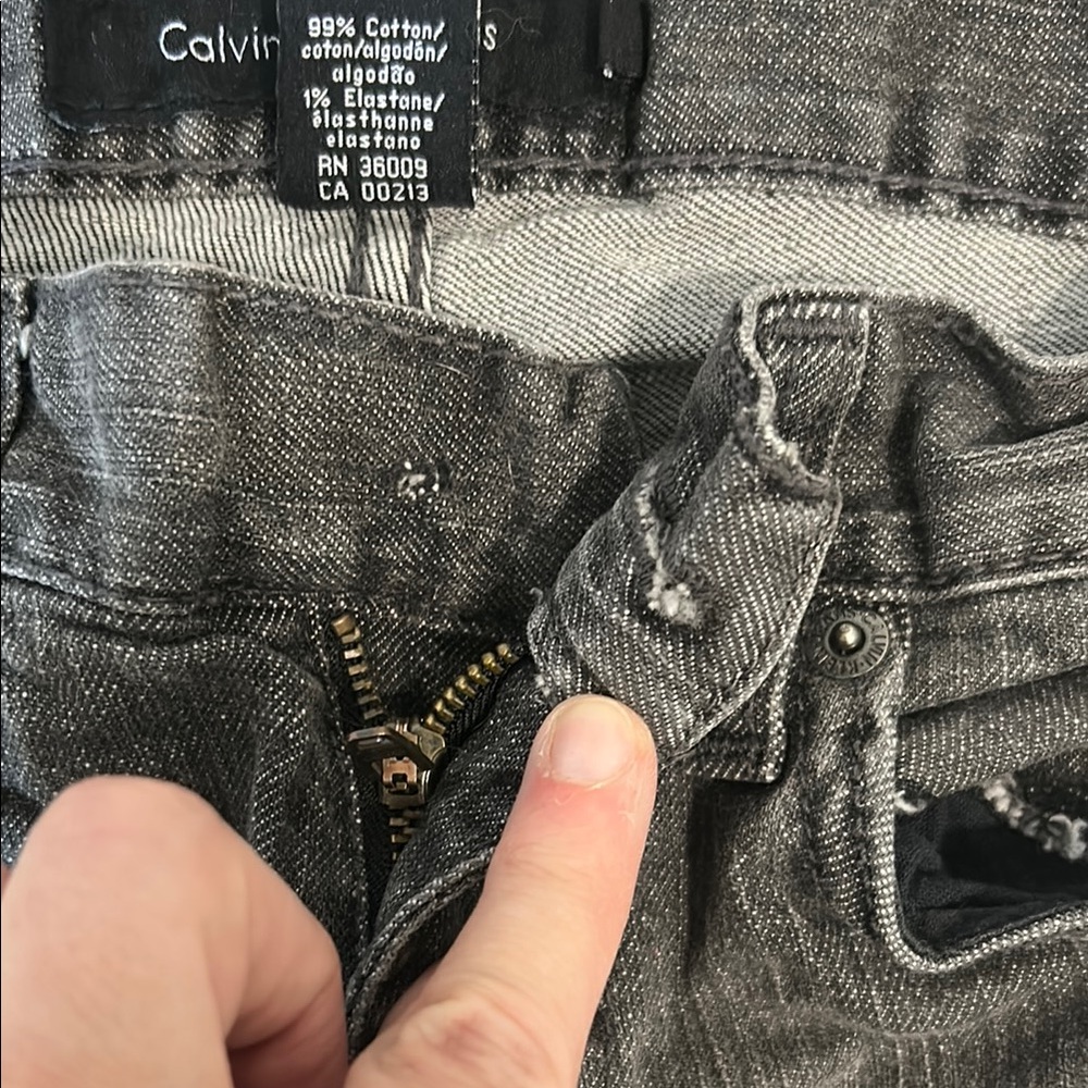 Calvin Klein Dark Gray Skinny Jeans Sleek Fit Sz 6 - Picture 5 of 9
